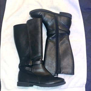 Black riding boots
